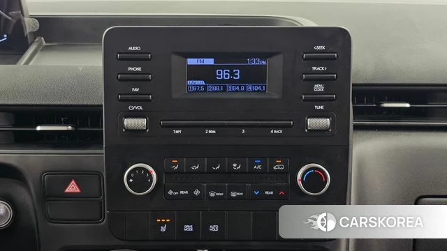Hyundai Staria 2021 Белый из Кореи, фото 5