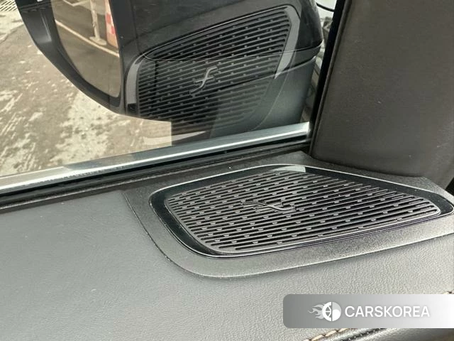Mercedes-Benz GLC 2023 Черный из Китая, фото 5