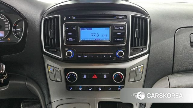 Hyundai The New Grand Starex 2018 Белый из Кореи, фото 5