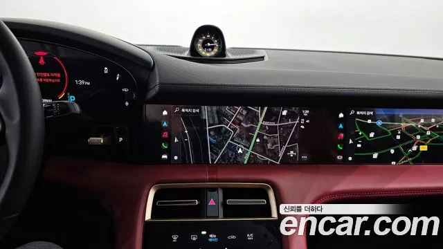 Porsche Taycan id 2336175 из Кореи 5