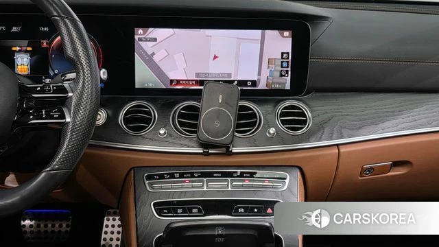 Mercedes-Benz E-Class W213 2021 Черный из Кореи, фото 5