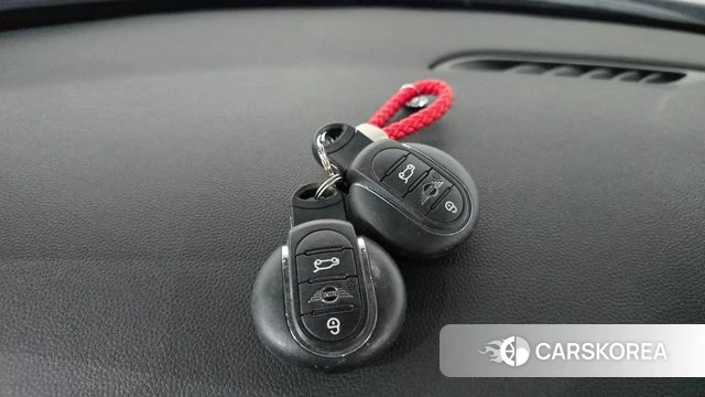 Mini Cooper 2021 Песочный из Кореи, фото 5