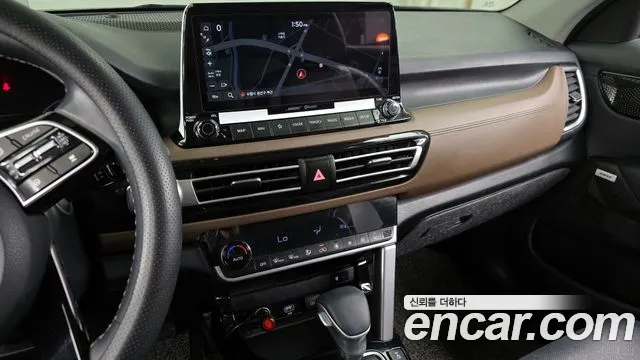 Kia Seltos 2019 Белый из Кореи, фото 5