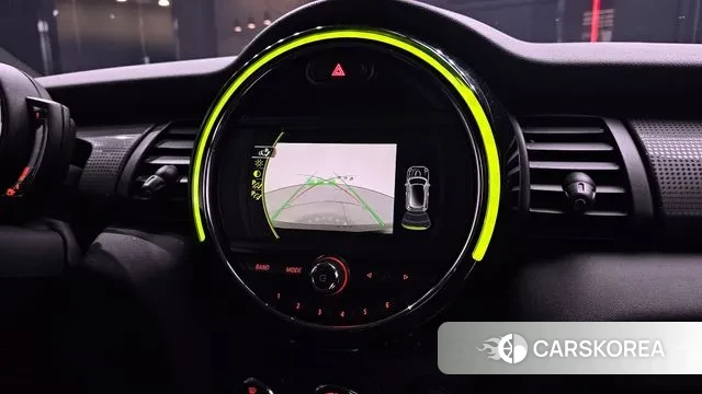 Mini Cooper 2018 Черный из Кореи, фото 5