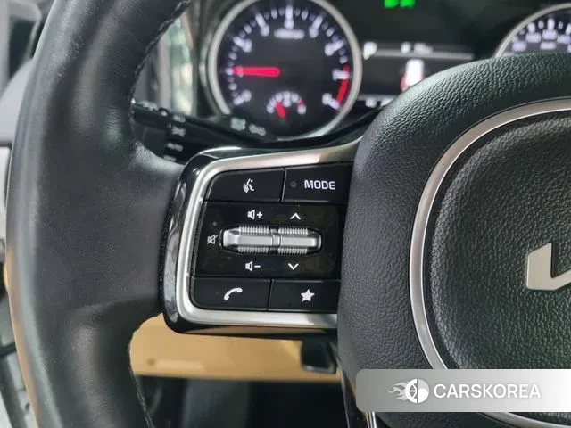 Kia Carnival 4th generation 2023 Белый из Кореи, фото 5