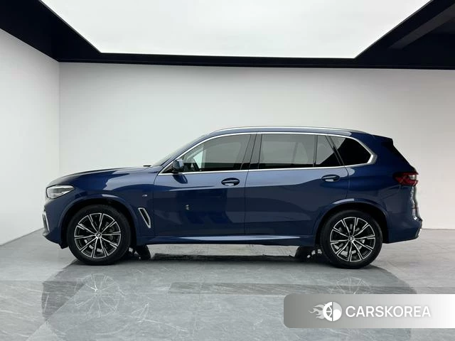 BMW X5 2023 Синий из Китая, фото 5