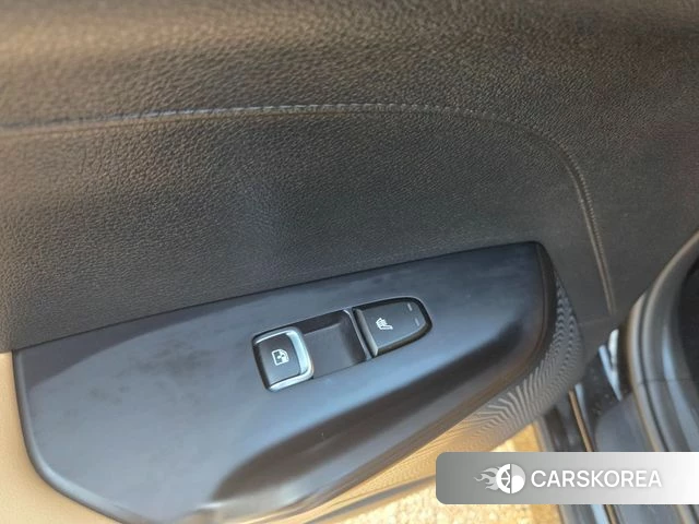 Kia K5 Hybrid 3rd Generation 2023 Черный из Кореи, фото 5