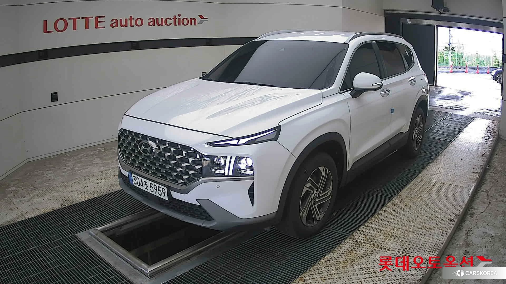 Hyundai Santa Fe 2021 Белый из Кореи, фото 5
