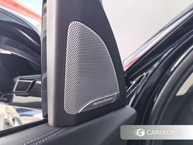 BMW X5 2025 Черный из Китая, фото 5