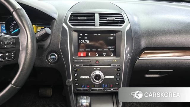 Ford Explorer 2018 Белый из Кореи, фото 5