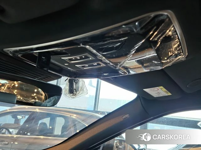 Land Rover Range Rover Velar 2026 Серый из Кореи, фото 5