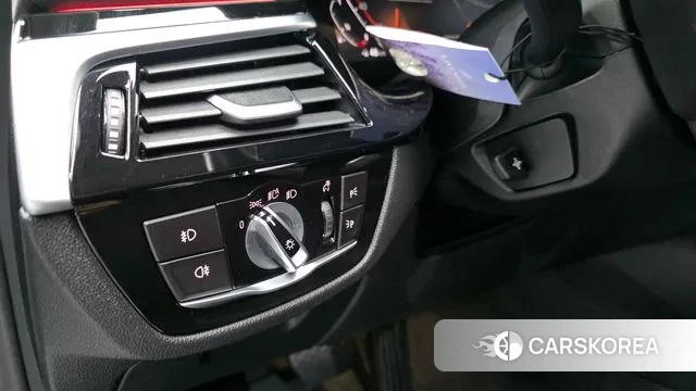 BMW 5 Series (G30) 2020 Черный из Кореи, фото 5