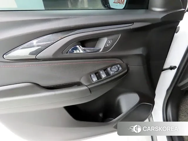 Chevrolet (GM Daewoo) Trailblazer 2020 Белый из Кореи, фото 5