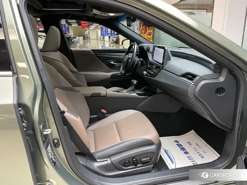 Lexus ES 2024 Зеленый из Китая, фото 5