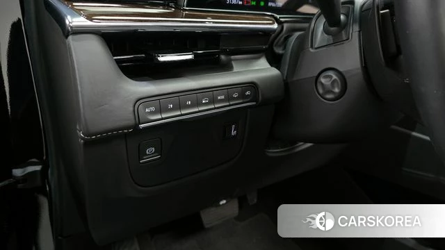 Cadillac Escalade 5th Generation 2022 Черный из Кореи, фото 5