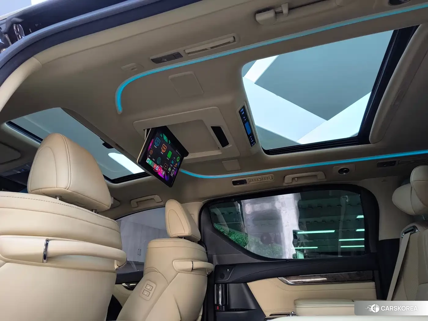 Toyota Vellfire 2022 Белый из Китая, фото 6