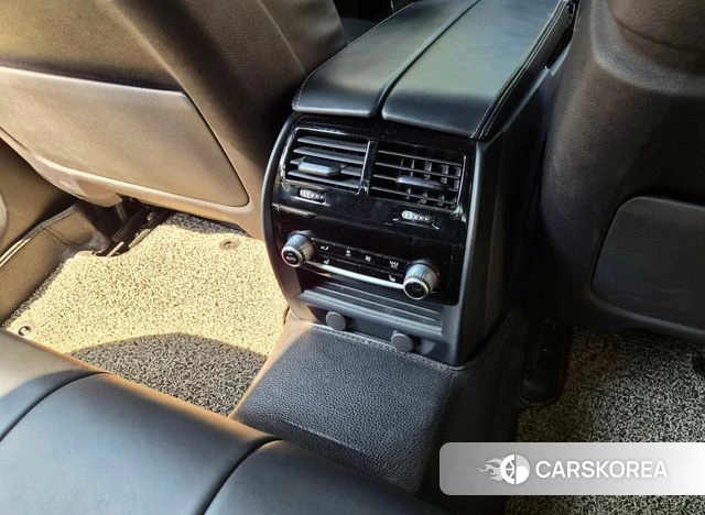 BMW 5 Series (G30) 2019 Черный из Кореи, фото 5