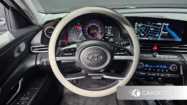 Hyundai Avante (CN7) 2021 Серебристо-серый из Кореи, фото 5
