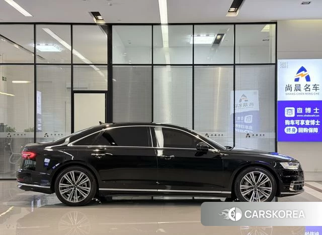 Audi A8 2021 Черный из Китая, фото 5