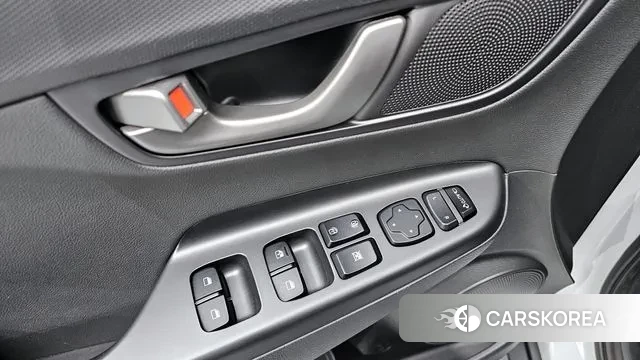 Hyundai Kona 2018 Белый из Кореи, фото 5