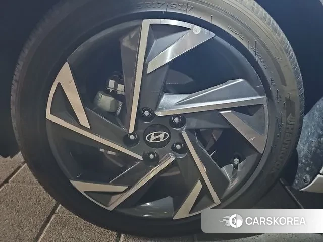 Hyundai The New Avante (CN7) 2023 Белый из Кореи, фото 5