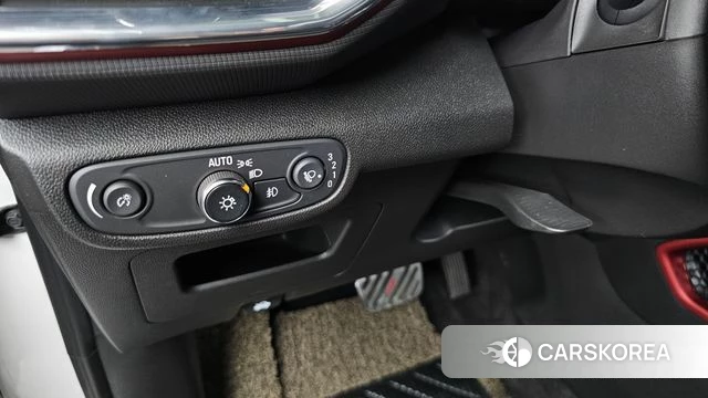 Chevrolet (GM Daewoo) Trailblazer 2020 Белый из Кореи, фото 5
