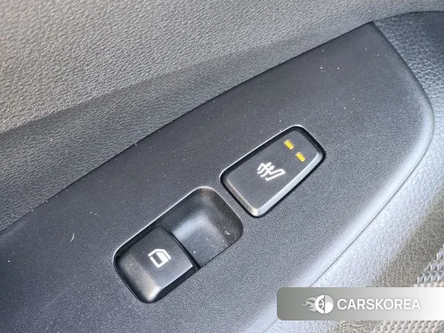 Kia Seltos 2022 Белый из Кореи, фото 5