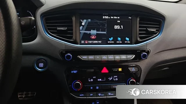 Hyundai Ionic Hybrid 2018 Серебристо-серый из Кореи, фото 5