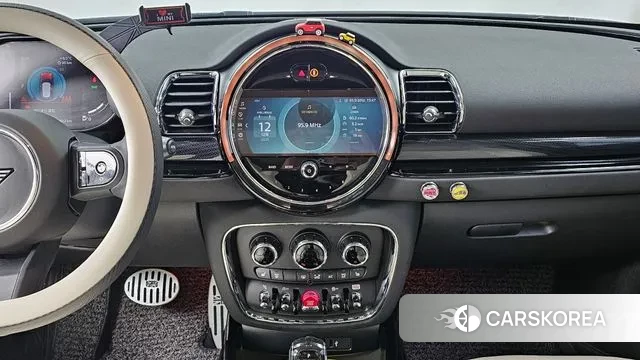 Mini Cooper Clubman 2024 Белый из Кореи, фото 5