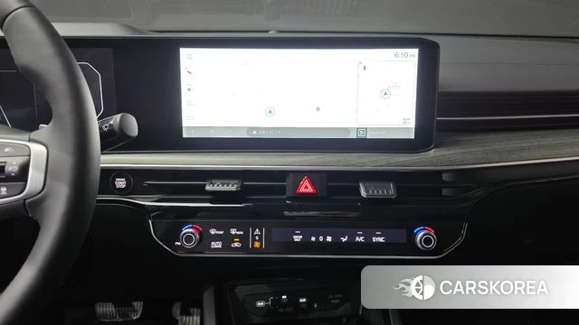 Kia The New K5 Hybrid 3rd generation 2025 Белый из Кореи, фото 5