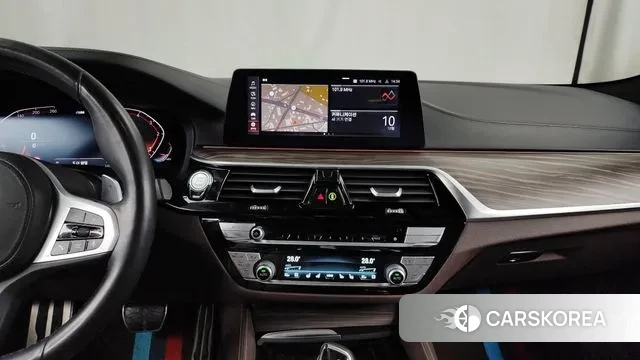 BMW 5 Series (G30) 2020 Серый из Кореи, фото 5