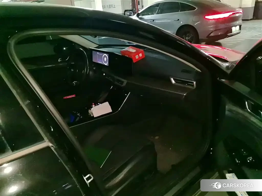 Kia K5 2024 Черный из Китая, фото 5