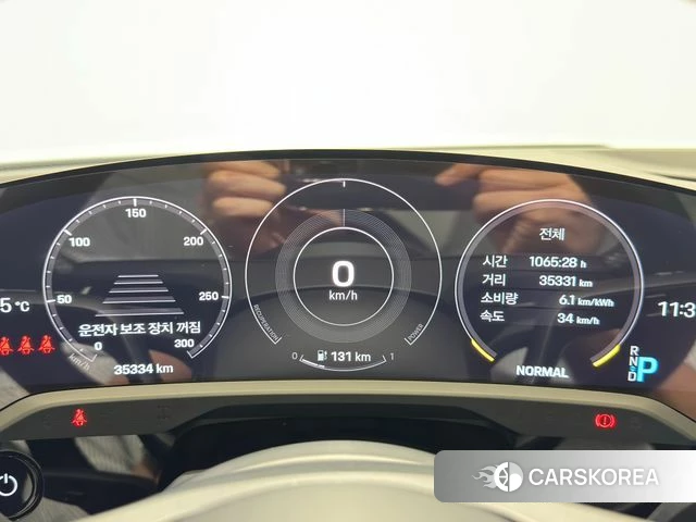 Porsche Taycan 2023 Синий из Кореи, фото 5