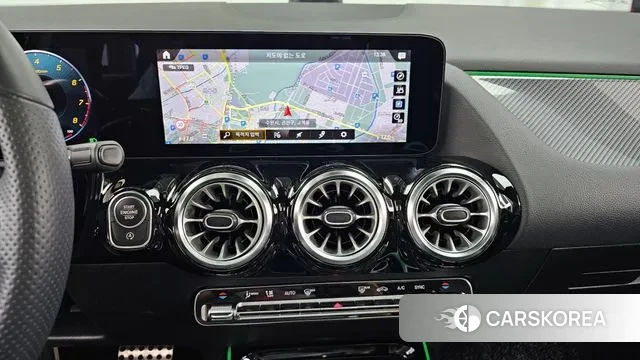 Mercedes-Benz GLA - Class H247 2023 Белый из Кореи, фото 5