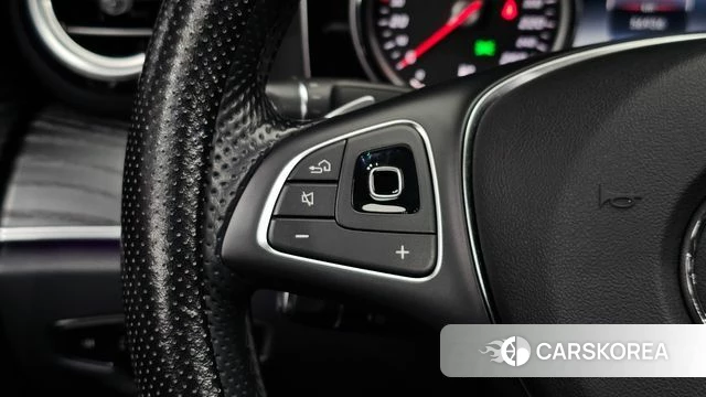 Mercedes-Benz E-Class W213 2018 Черный из Кореи, фото 5