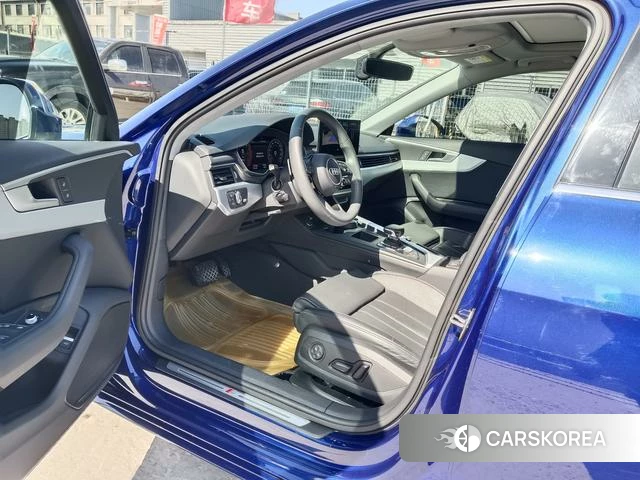 Audi A4L 2021 Синий из Китая, фото 5