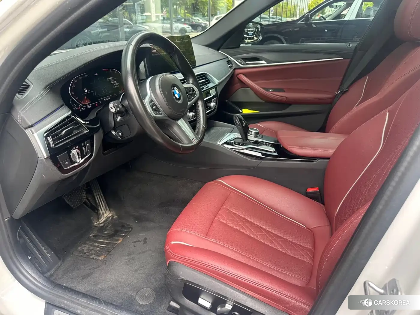 BMW 5 series 2022 Белый из Китая, фото 5