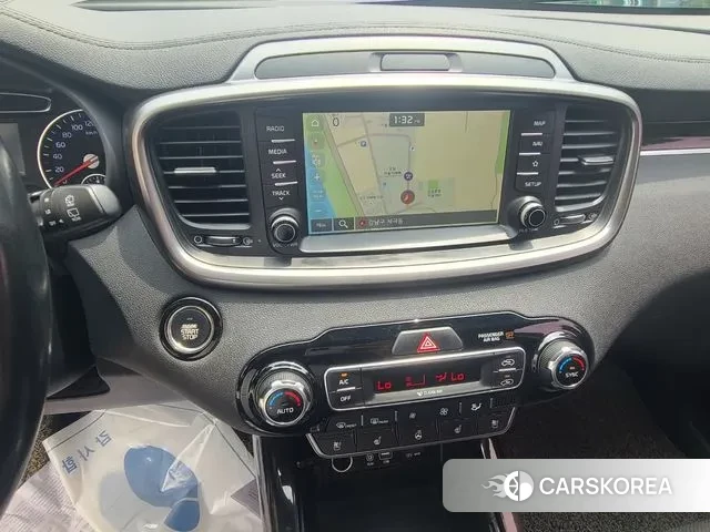 Kia The New Sorento 2018 Белый из Кореи, фото 5