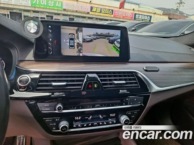 BMW 5 Series (G30) 2018 Небесно-голубой из Кореи, фото 5