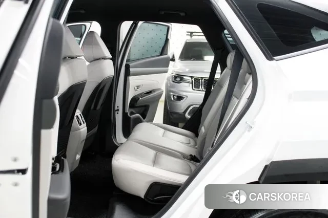 Hyundai The New Tucson (NX4) 2024 Белый из Кореи, фото 5