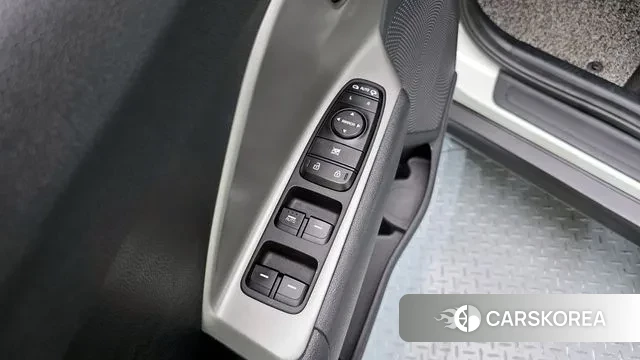 Kia Niro Plus 2022 Черный из Кореи, фото 5