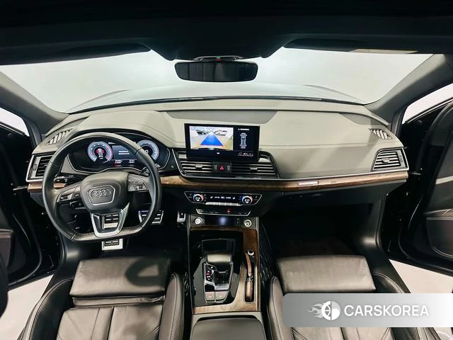 Audi Q5L 2023 Черный из Китая, фото 5