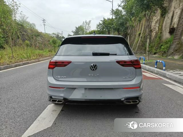 Volkswagen Golf 2021 Серебристо-серый из Китая, фото 5