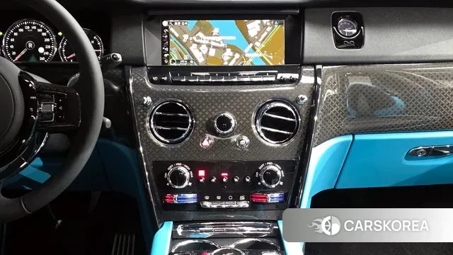 Rolls-Royce Cullinan 2023 Белый из Кореи, фото 5