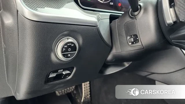 Mercedes-Benz C-Class W206 2024 Белый из Кореи, фото 5