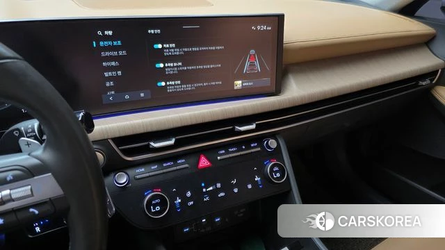 Hyundai Sonata D Edge (DN8) 2024 Светло-серебряный цвет из Кореи, фото 5