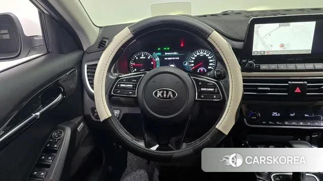 Kia Seltos 2019 Белый из Кореи, фото 5
