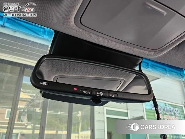 Hyundai Kona 2018 Серебристо-серый из Кореи, фото 5