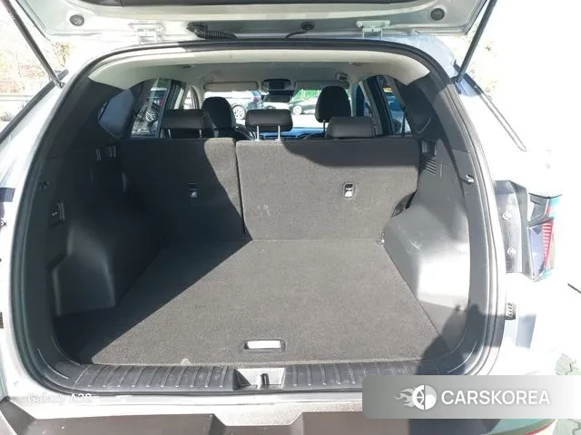 Hyundai Tucson (NX4) 2021 Серебристо-серый из Кореи, фото 5