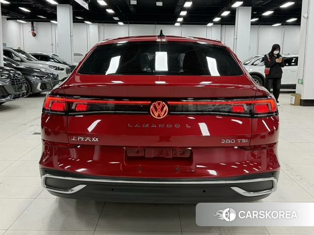 Volkswagen Lingdu 2022 Красный из Китая, фото 5